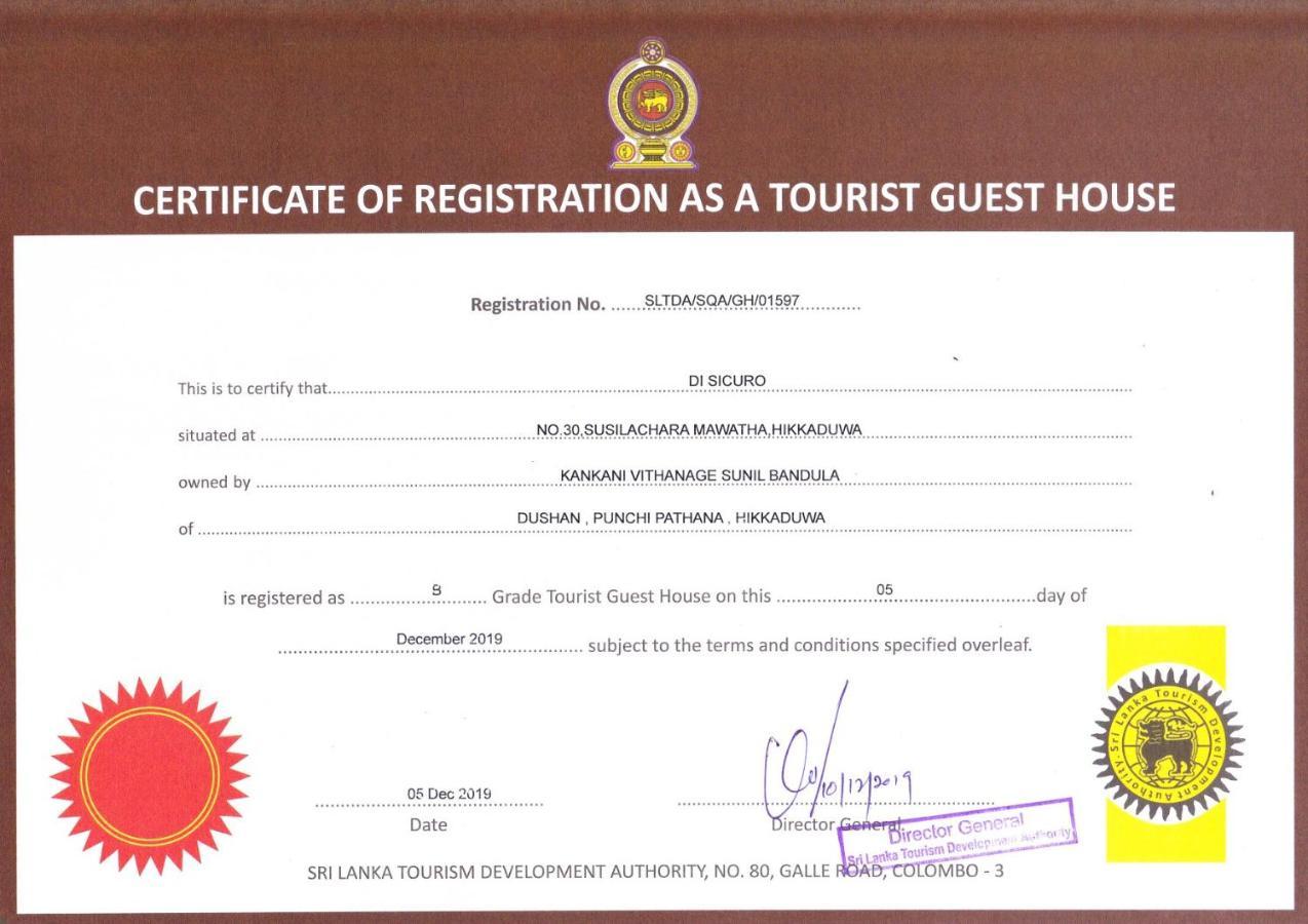Di Sicuro Tourist Inn Hikkaduwa Ngoại thất bức ảnh