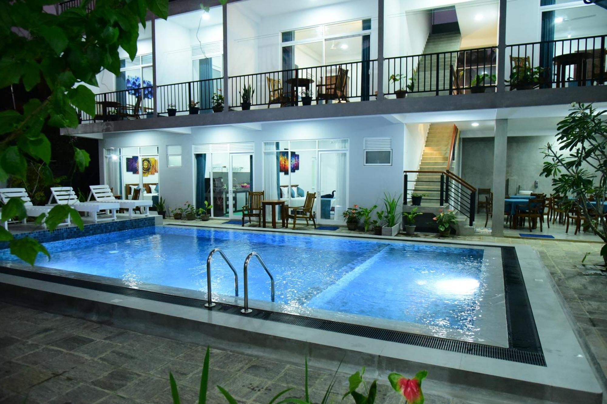 Di Sicuro Tourist Inn Hikkaduwa Ngoại thất bức ảnh