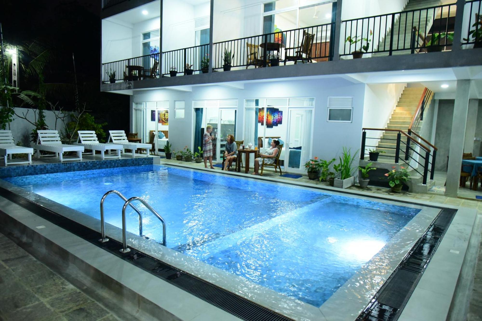 Di Sicuro Tourist Inn Hikkaduwa Ngoại thất bức ảnh