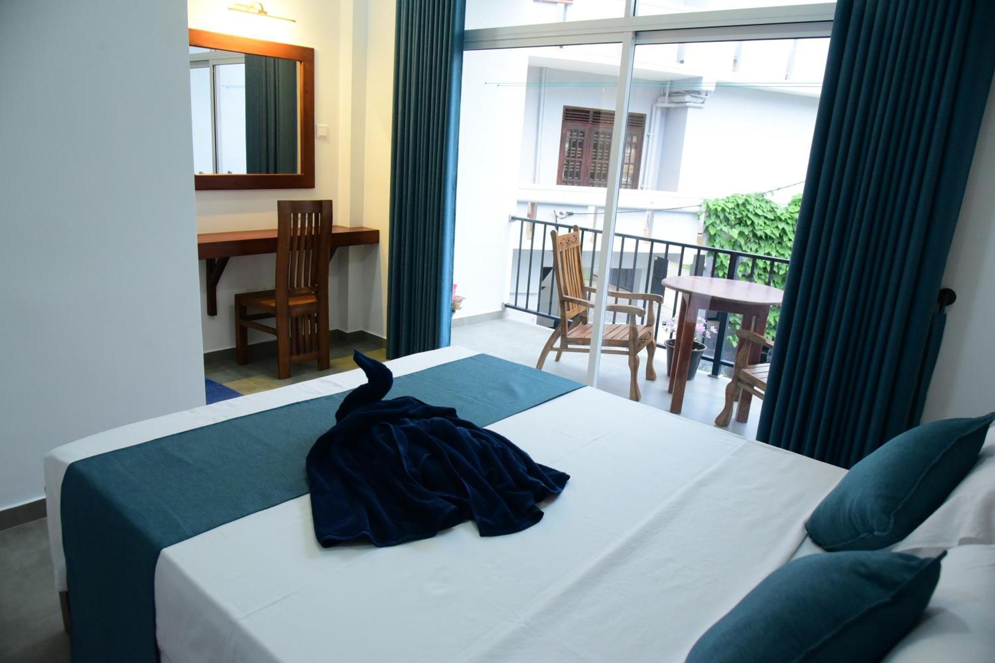 Di Sicuro Tourist Inn Hikkaduwa Ngoại thất bức ảnh