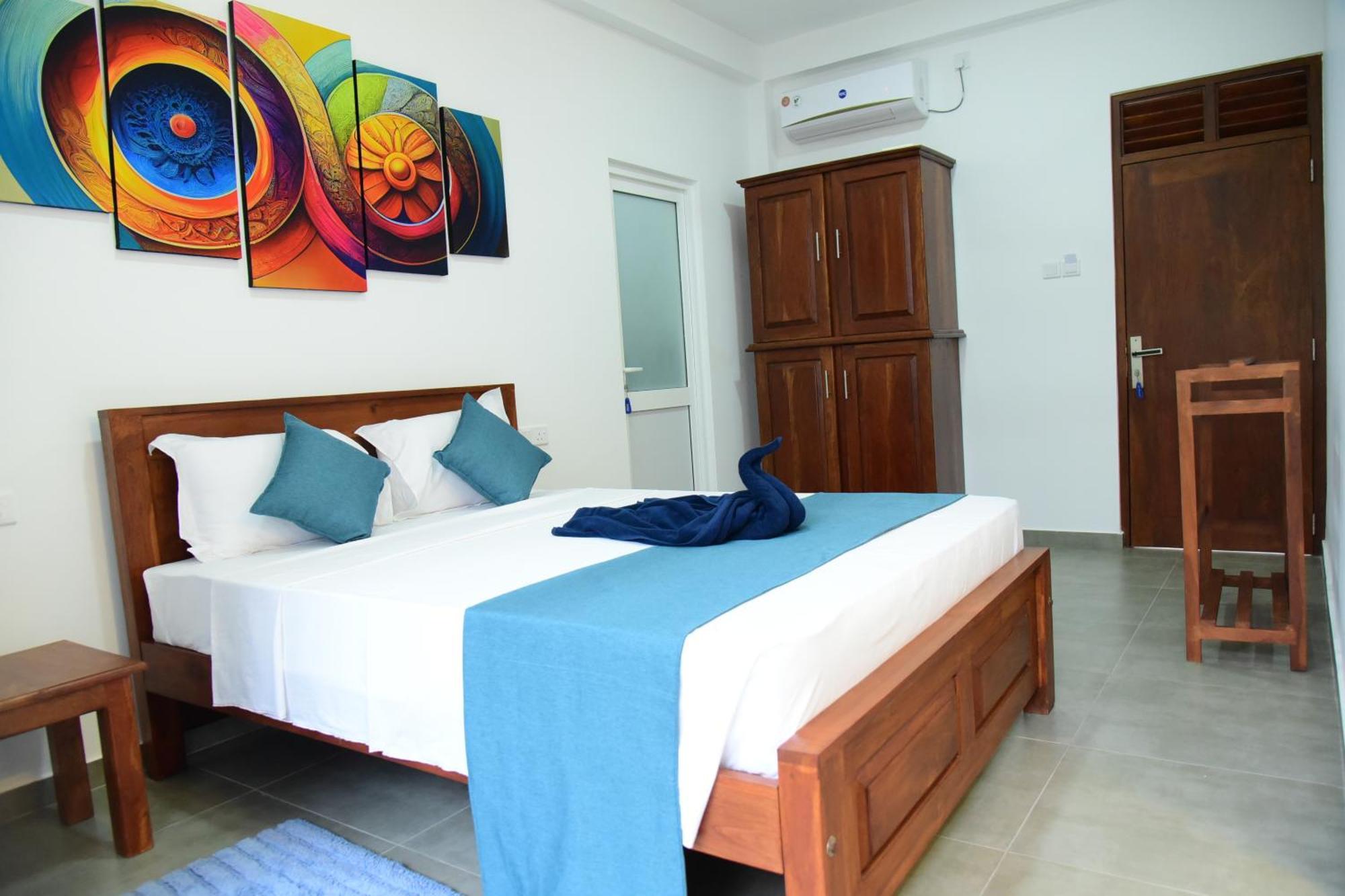 Di Sicuro Tourist Inn Hikkaduwa Ngoại thất bức ảnh
