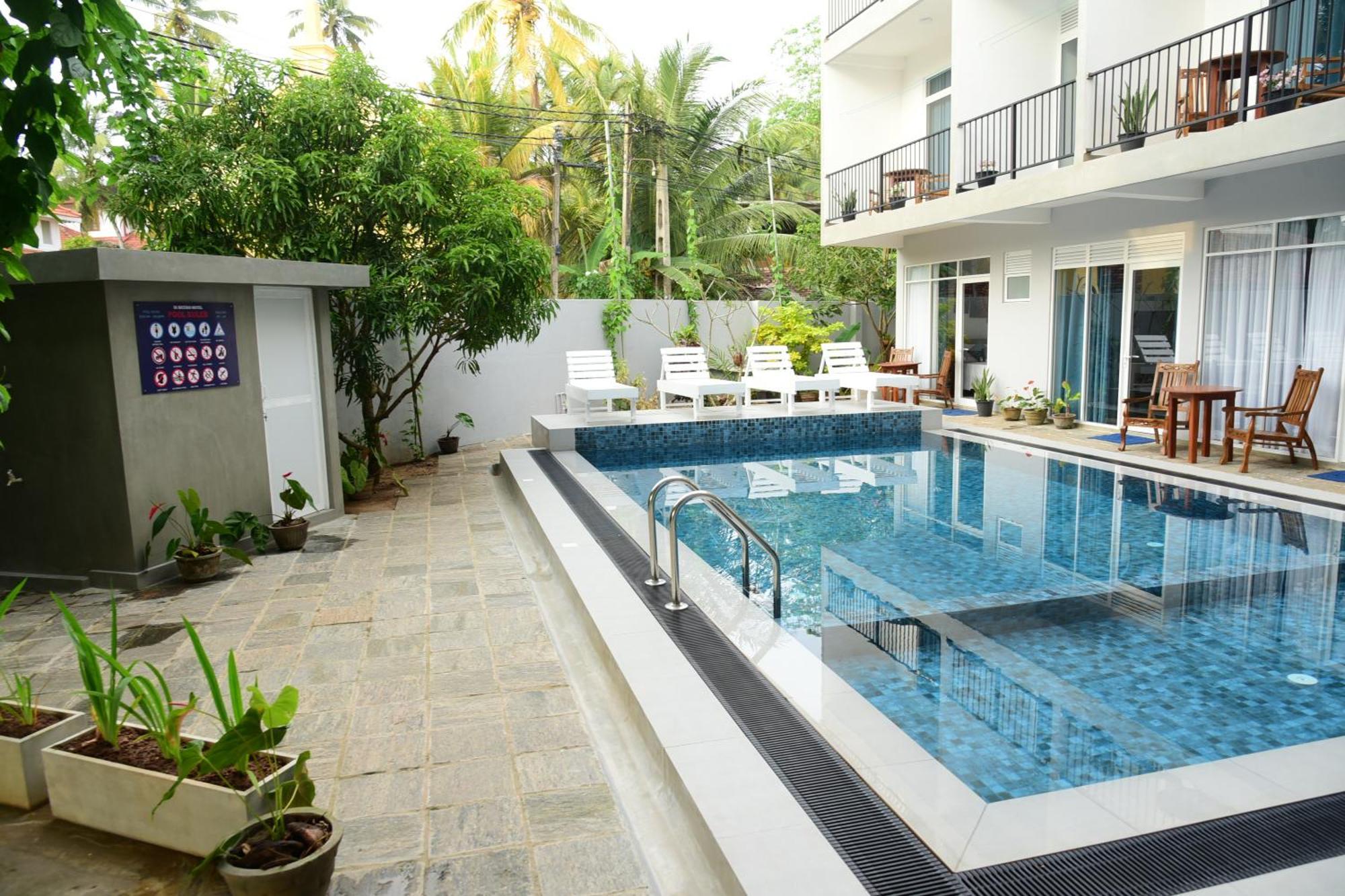 Di Sicuro Tourist Inn Hikkaduwa Ngoại thất bức ảnh